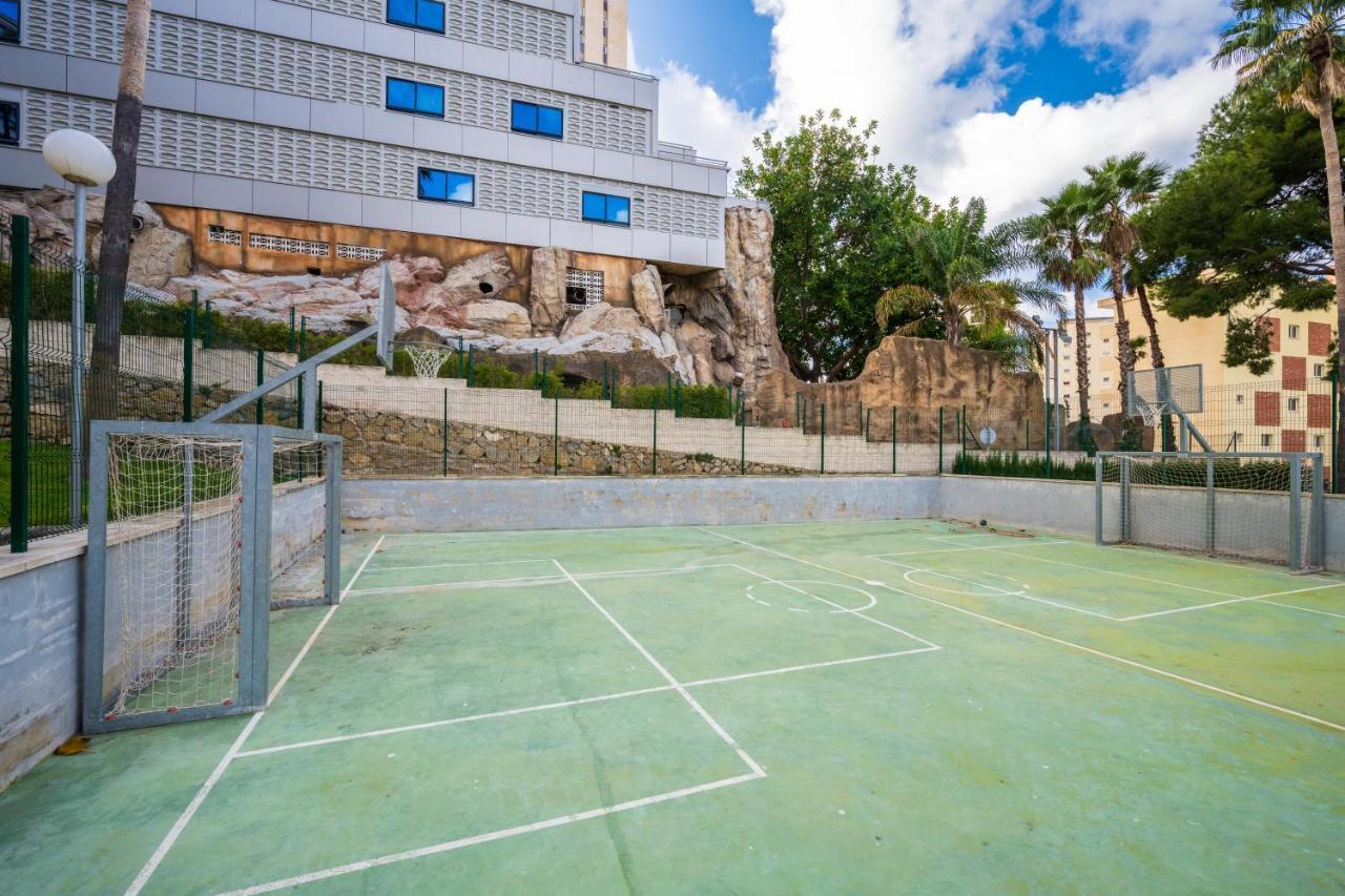 Beautiful 2 Bedroom In Parque Loix 3 Minutes Walk To The Beach Benidorm Buitenkant foto